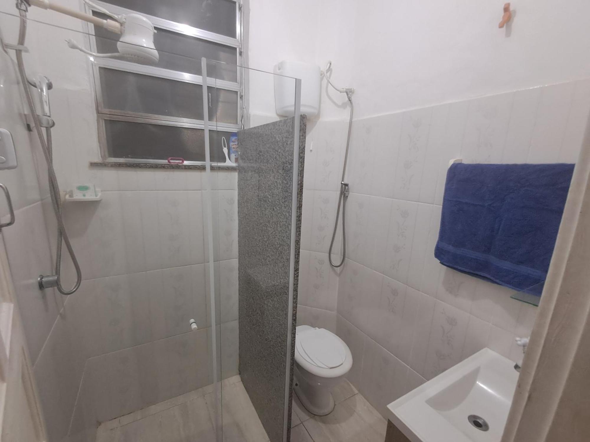Apartamento Casa Com 2 Camas Queen E 1 King Em Quartos Climatizados *
